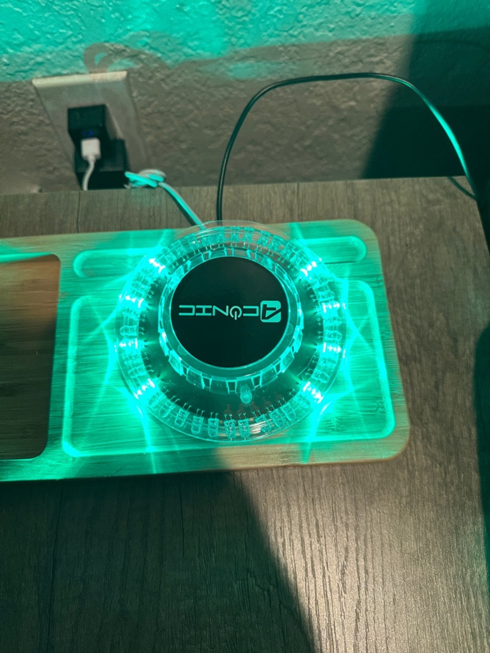 LED Party Light - Green Ambient Projector - Picture 2 of 13